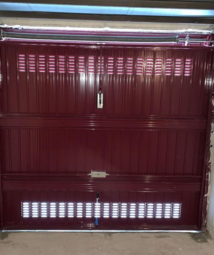 Porte basculanti salvaspazio C.D.S. Casa della Sicurezza